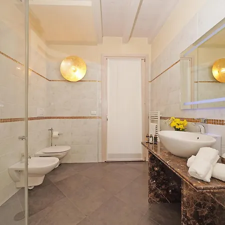 Appartement Caesar C4 - Gardagate Sirmione