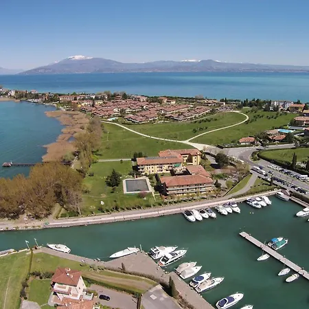 Caesar C4 - Gardagate Appartement *